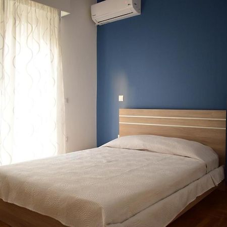 Beautiful Renovated Flat In Athens Apartment Exterior photo
