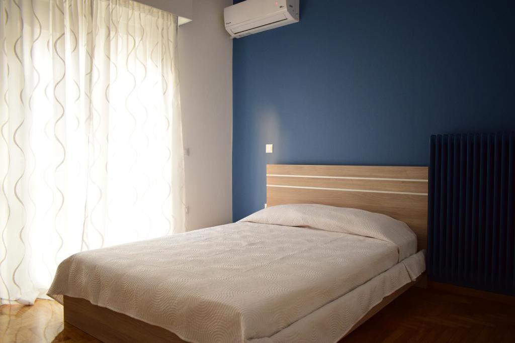 Beautiful Renovated Flat In Athens Apartment Exterior photo